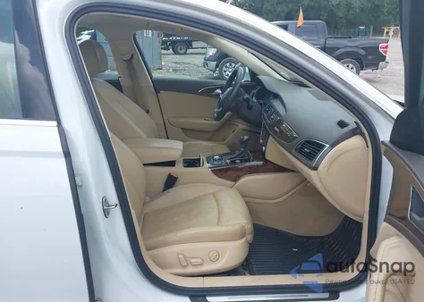 2013 Audi A6 3.0T Premium z USA, uszkodzony, nr VIN WAUHGAFC1DN136956